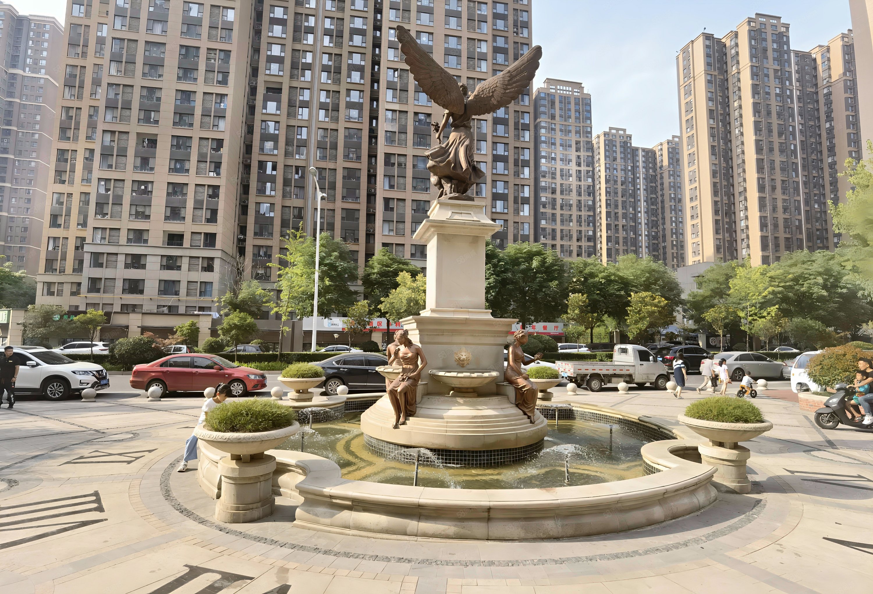 金地南湖艺境3室2卫随时入住高档家私曲江城市运动公园