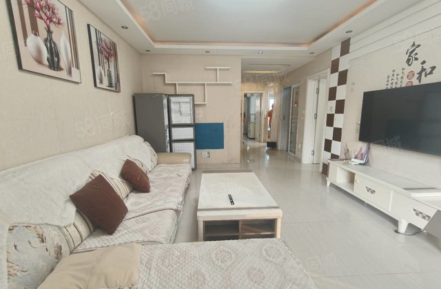 送车位 电大光明  附近正规三室两厅一卫的房子南北通透