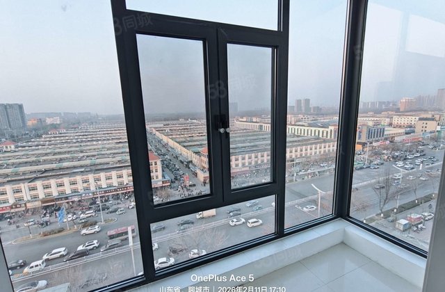 鸿顺花园 近医院 电梯房 商品住宅 中间楼层 南北通透