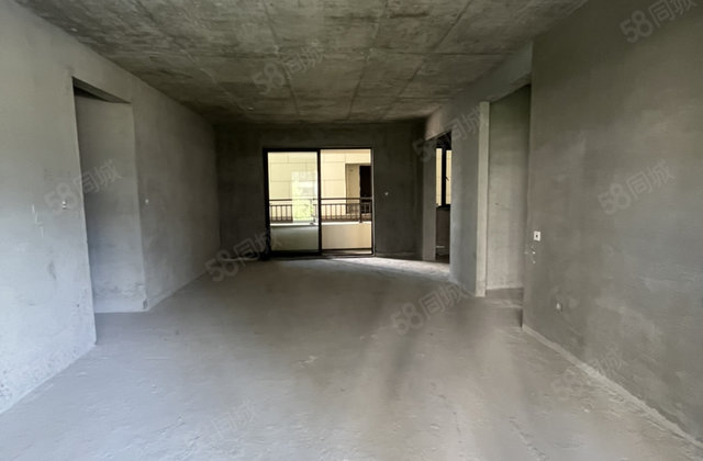 吾悦华府4室2厅141.79㎡79.8万二手房图片