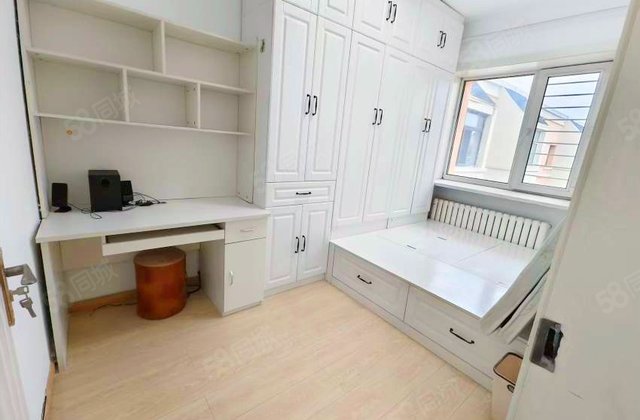 苗圃小区(B区)2室1厅50㎡35.8万二手房图片