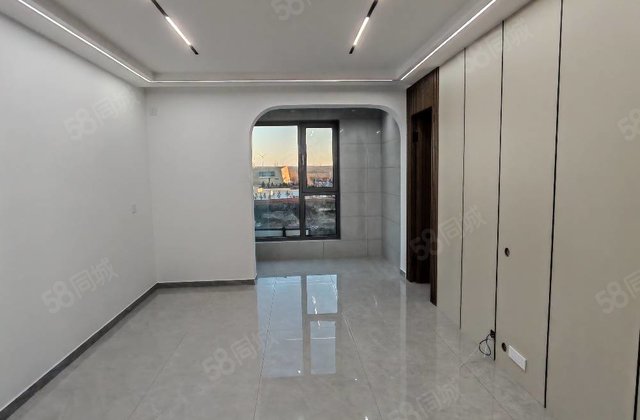 锦汇度假苑3室2厅115㎡68万二手房图片