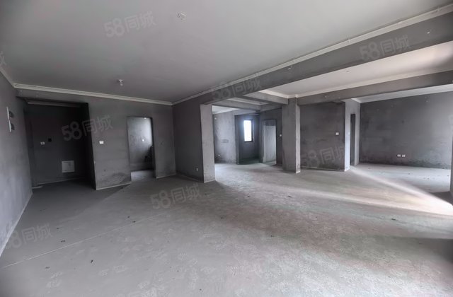 绿地悦山府(一期)4室2厅121.61㎡130万二手房图片