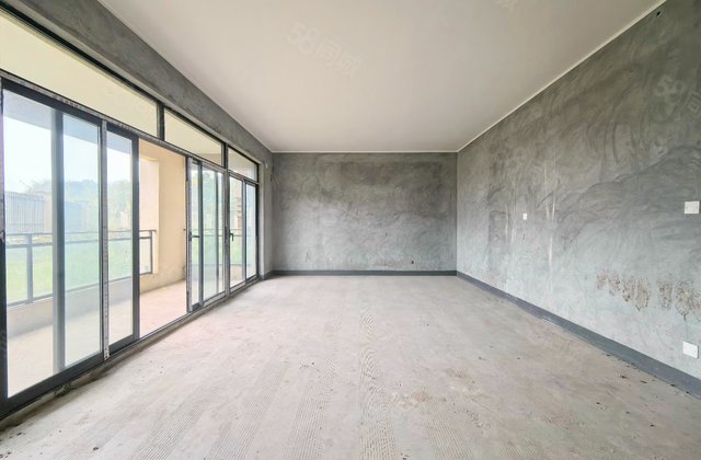 阳光城哈罗小镇拜伦道4室2厅196㎡115万二手房图片