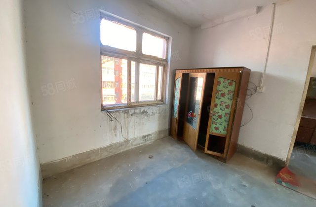 16.5万~汽车总站东临~两室一厅~ ~塑料厂家属院