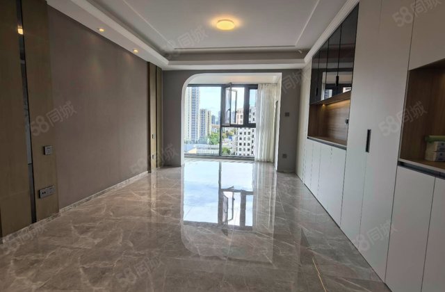 咏兰郡3室2厅108㎡330万二手房图片