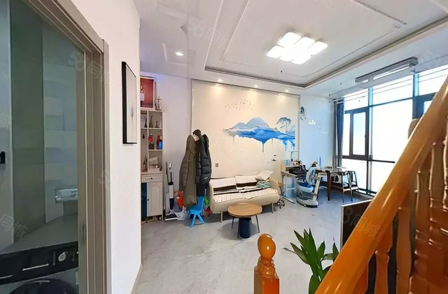 塞维兰蒂斯4室2厅104㎡100万二手房图片