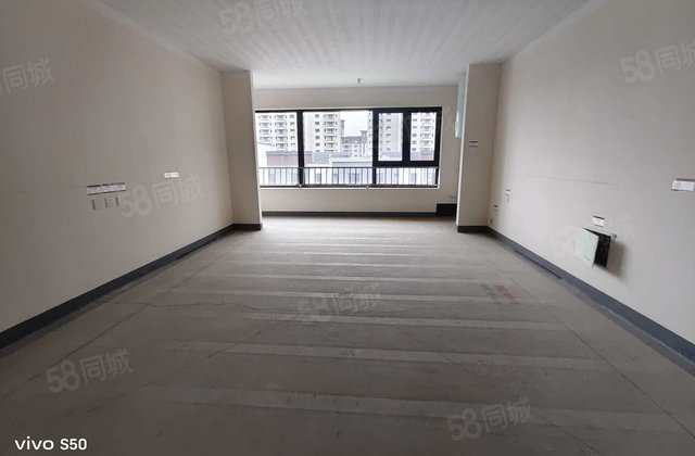 中房玺悦台3室2厅131㎡99万二手房图片