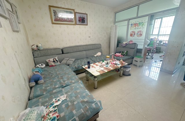 莲湖花园 步梯房 采光好 好楼层 带地下室 面积大 房东急售
