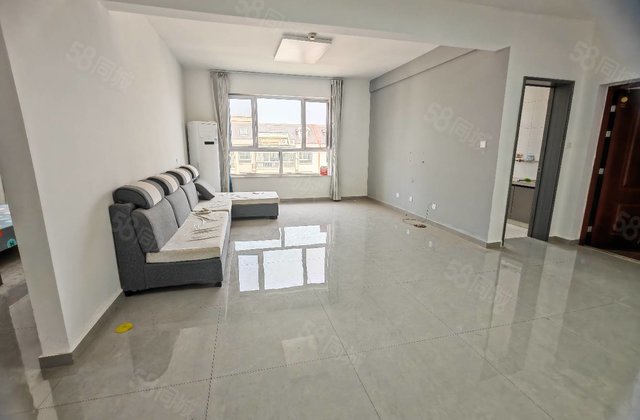 湖边，城市主人，名人苑，观澜一品精装修带车位，储可按揭