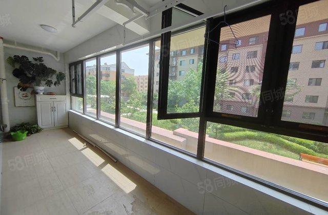 振华当代  ！开发区东昌实验！六层洋房大平层！清水湾 国岳府