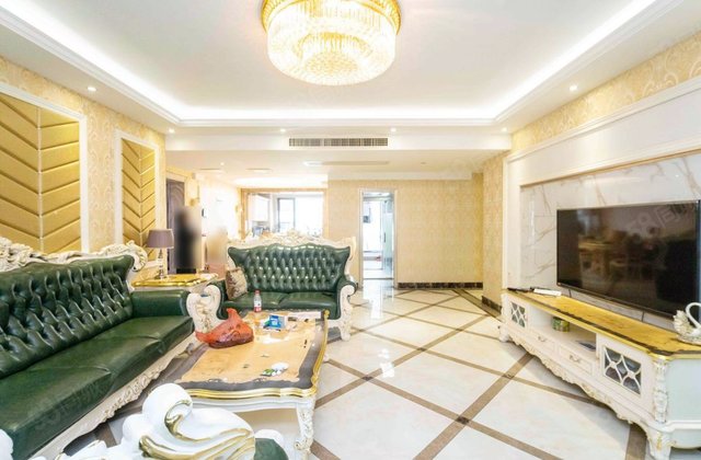 红橡华园4室2厅171.51㎡210万二手房图片