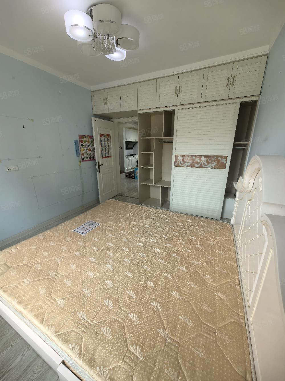 世茂南外滩(二期)2室1厅1卫88㎡南北56万