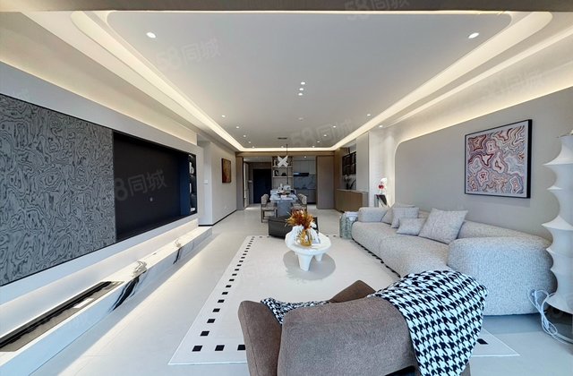 花果园L1区4室2厅155.67㎡128.8万二手房图片