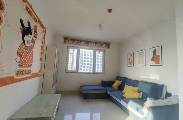 先锋两室边户，中间好楼层，11月免大税，有车位储藏室