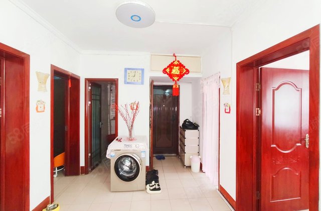 西工房社区3室1厅71.71㎡39万二手房图片