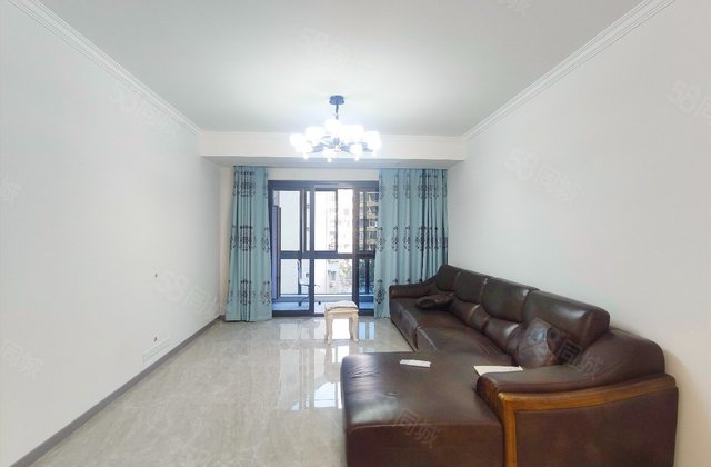 隆鑫天雨方3室2厅115.96㎡154万二手房图片