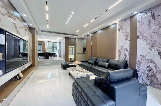 幸福风景5室3厅202.33㎡118万二手房图片