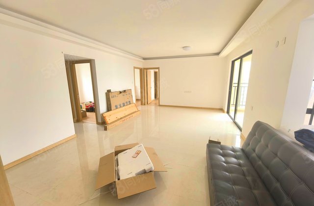 万科珠江东岸(五期)3室2厅98㎡70万二手房图片