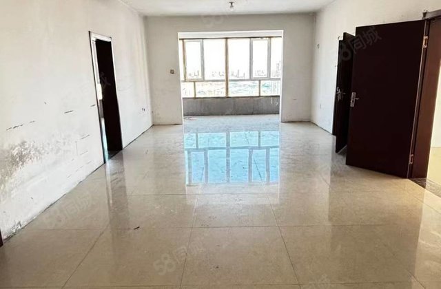 金石新苑3室2厅224㎡55万二手房图片