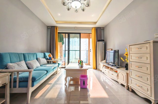 保利香槟国际2室2厅83.2㎡130万二手房图片