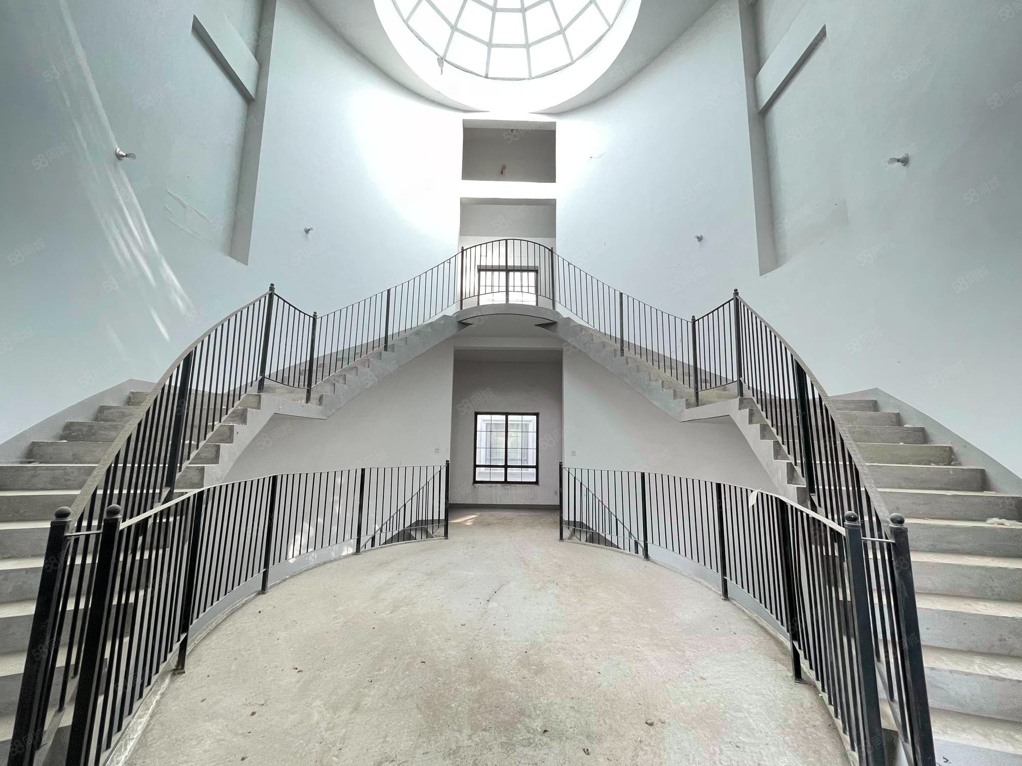 財富公館5室3廳5衛(wèi)1496.75㎡南北8500萬