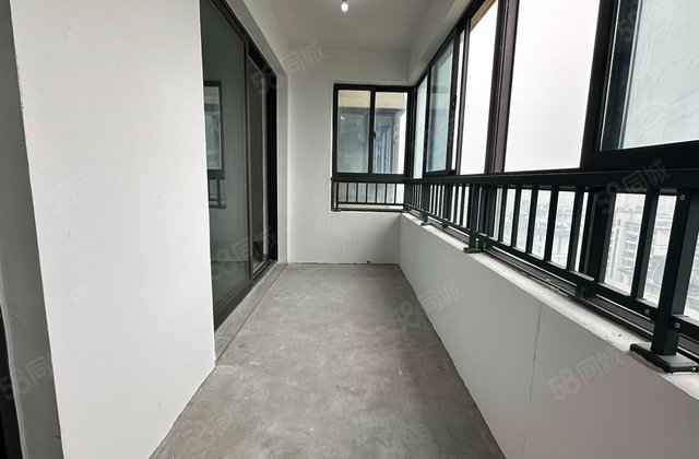 宋都如意长江4室2厅132㎡135万二手房图片