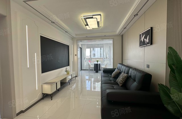 倚山里小区2室1厅67.97㎡35.5万二手房图片