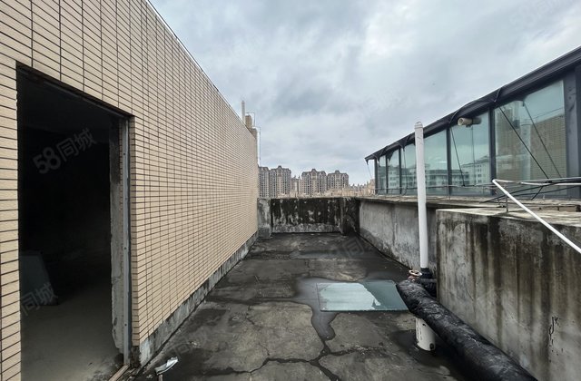 赛达康城3室2厅120.7㎡56.5万二手房图片