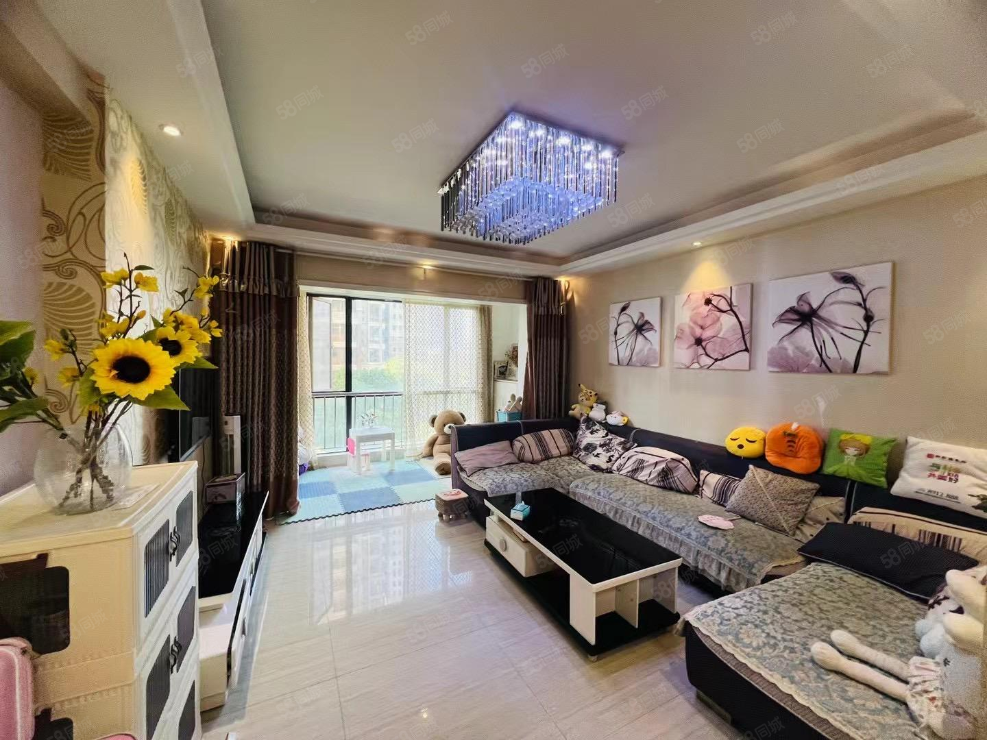 奥林清华3室2厅2卫125㎡南北63万