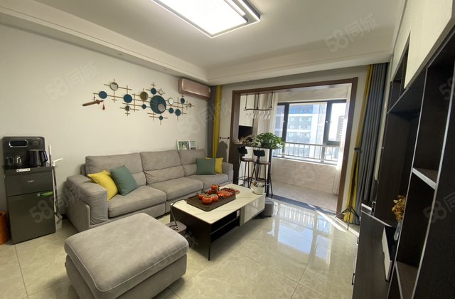 新出 九州新城急急售 文轩 精装修婚房 车位储藏室外国语