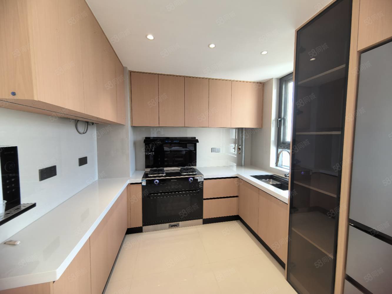 碧桂园凤熹台3室2厅1卫117㎡南北75万