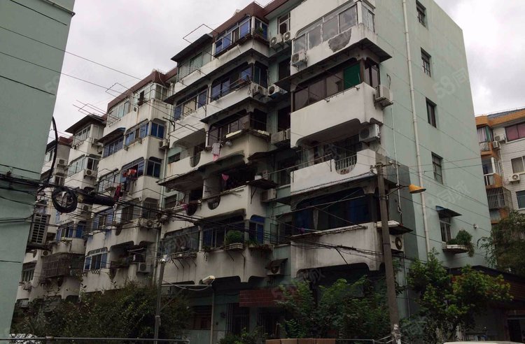 石皮路54弄小区