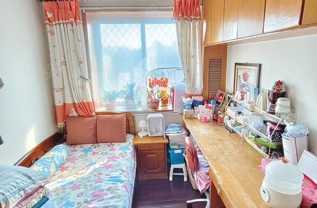 松榆西里3室1廳1衛(wèi)74.47㎡南北339萬