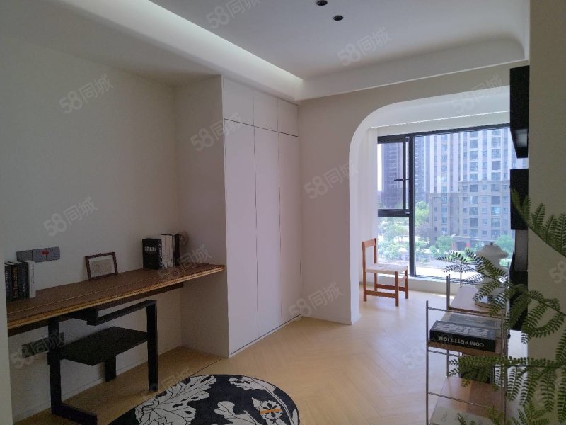 名筑当代阅MOMA3室2厅2卫115㎡南北46万