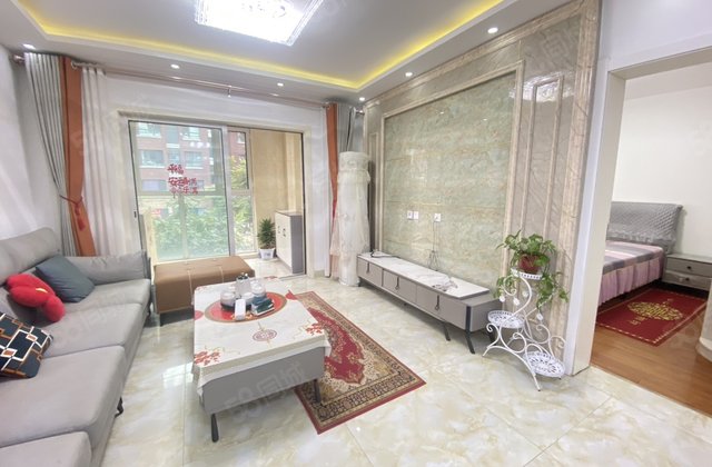 水岸花语送家具家电带车位储藏室 免大税领包入住电梯洋房中间楼