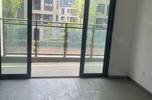 祥生群贤府4室2厅127㎡148万二手房图片