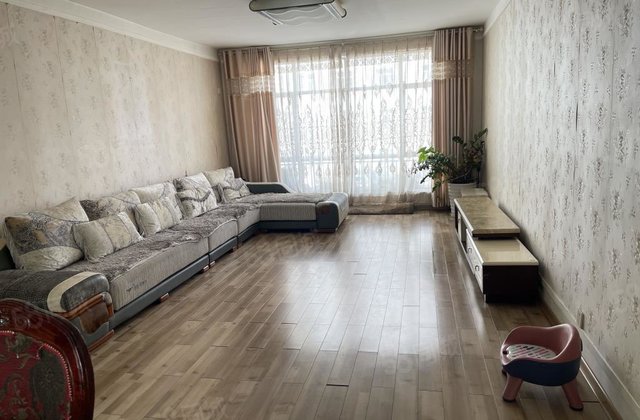 康正小区3室2厅108㎡51万二手房图片