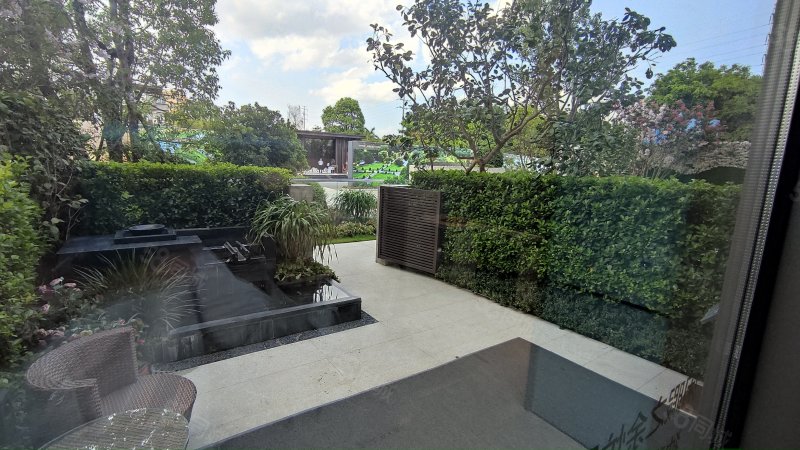 低密度联排别墅(九樾府)总价250350万一栋,金源城(别墅)-南宁58同城