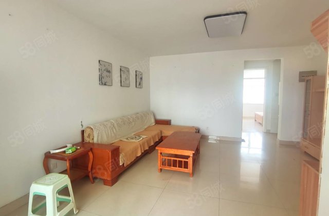 急售：文轩本部八中对过，电梯18层的中间楼层，免大税带储！