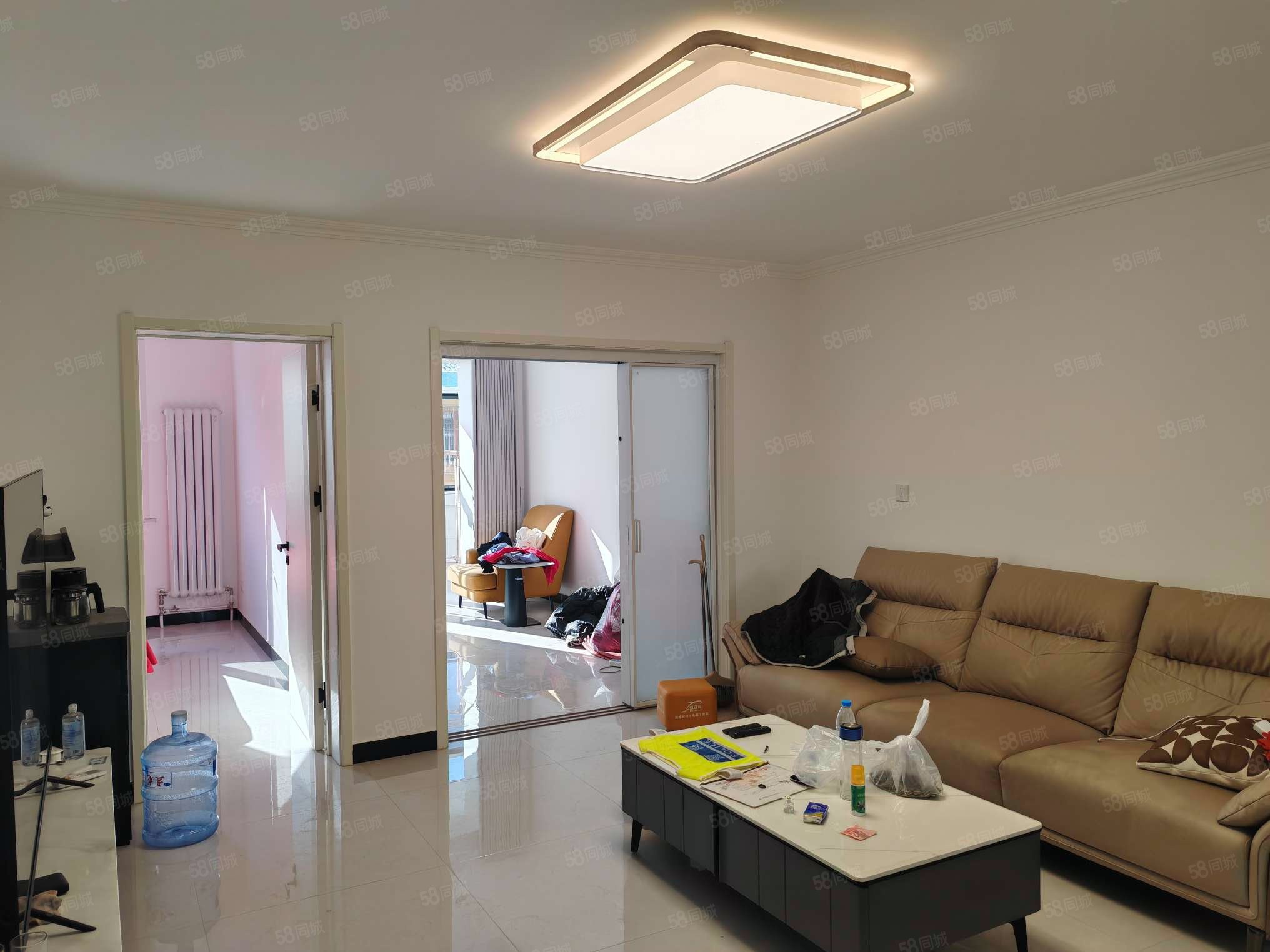 錦繡花園3室1廳1衛(wèi)94.25㎡南北143萬