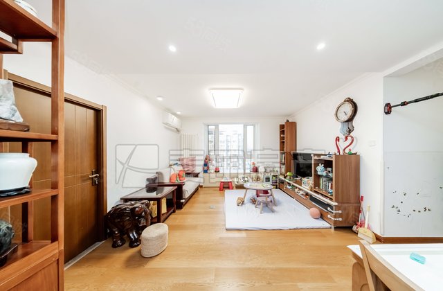 澳林PARK国际公寓2室2厅112.27㎡567万二手房图片