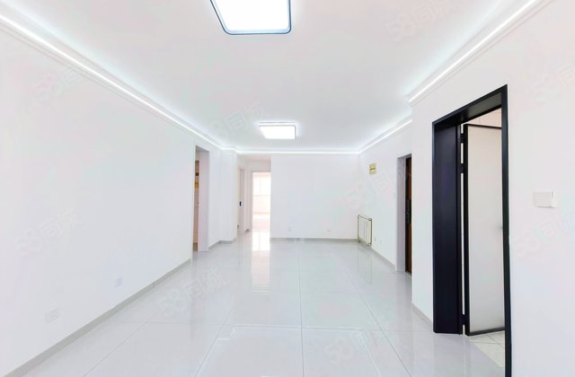 宏瑞国际星城3室2厅101.24㎡68万二手房图片