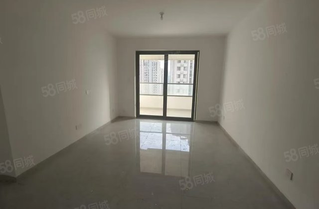 万达东临 新房未住 理想城 送储送车位  五中附近