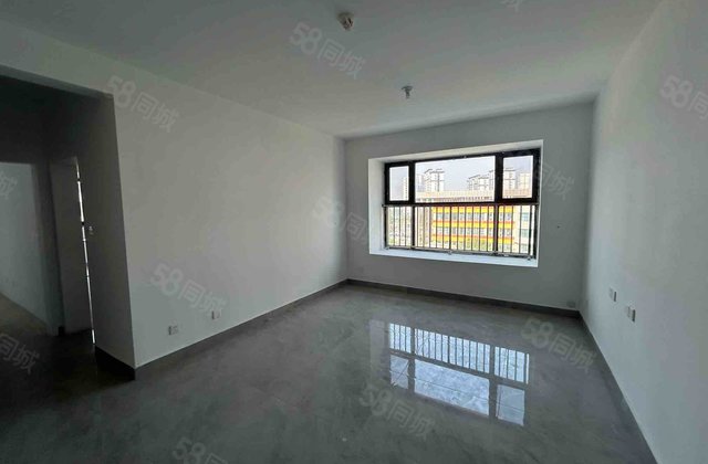 急售  区政府    实验   新房未住，带车位储藏室