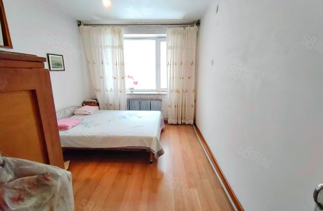 吉林大学南岭校区家属院3室1厅86㎡60万二手房图片