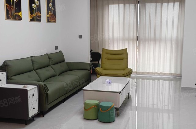 上和家园3室2厅141㎡130万二手房图片