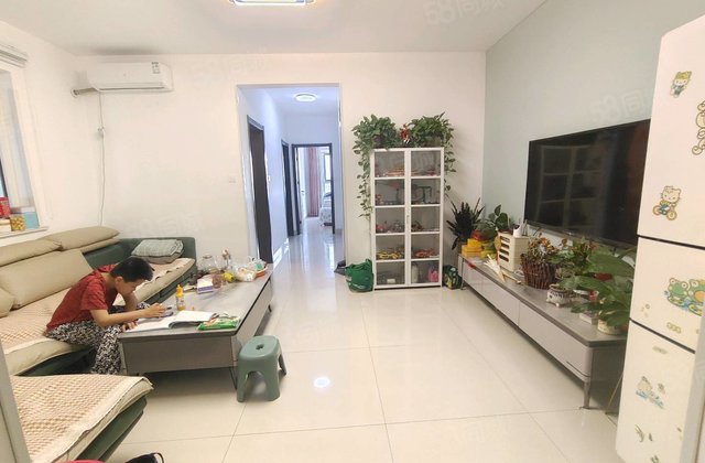 广隆羡林苑  次新房  小三居  简装