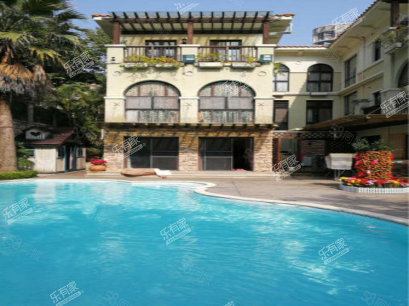 圣莫丽斯大别墅,前后花园,独立游池,上下7层,豪华装修.