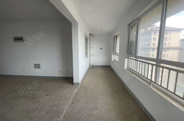 中巨一品家苑领秀城 带车位新房未住没有大税商品住宅 三叶草